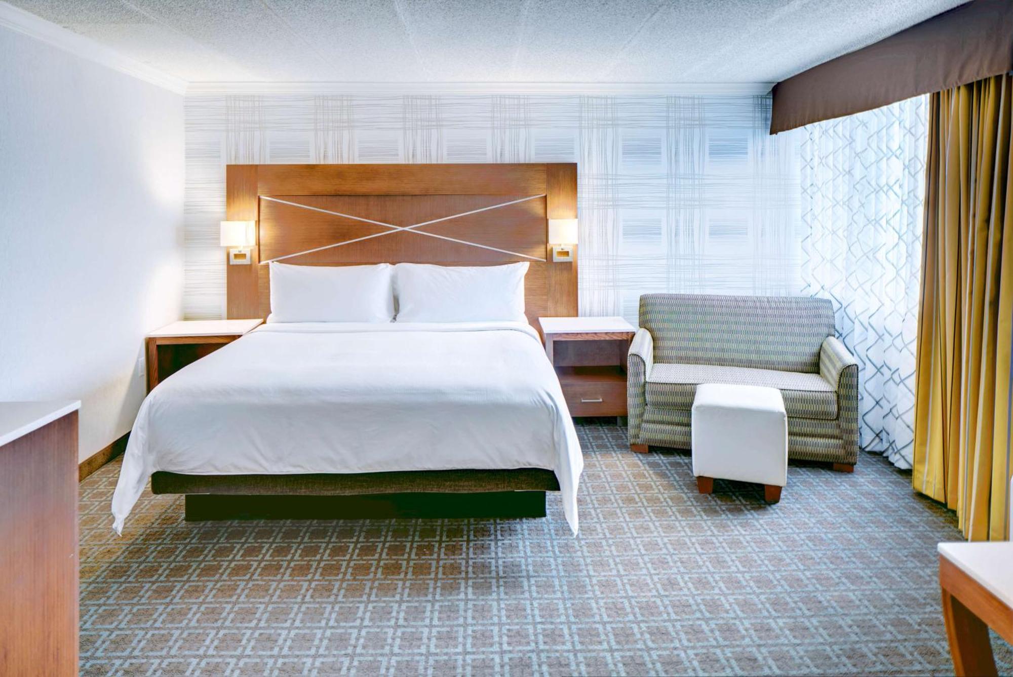 Doubletree By Hilton Madison Downtown Hotel Eksteriør billede